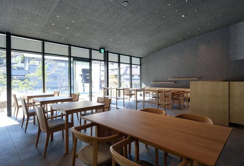 Unzen Miyazaki Ryokan