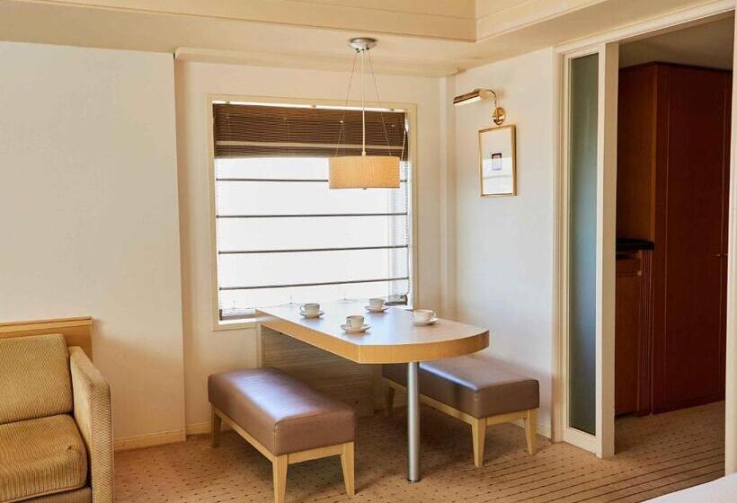 Urayasu Brighton Hotel Tokyo Bay