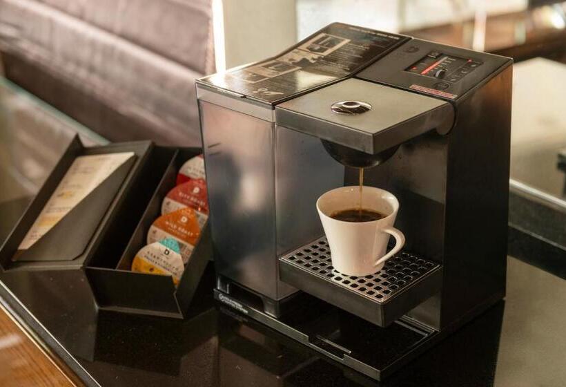 Urayasu Brighton Hotel Tokyo Bay