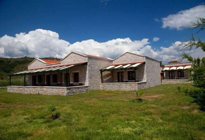 Aktaion Resort