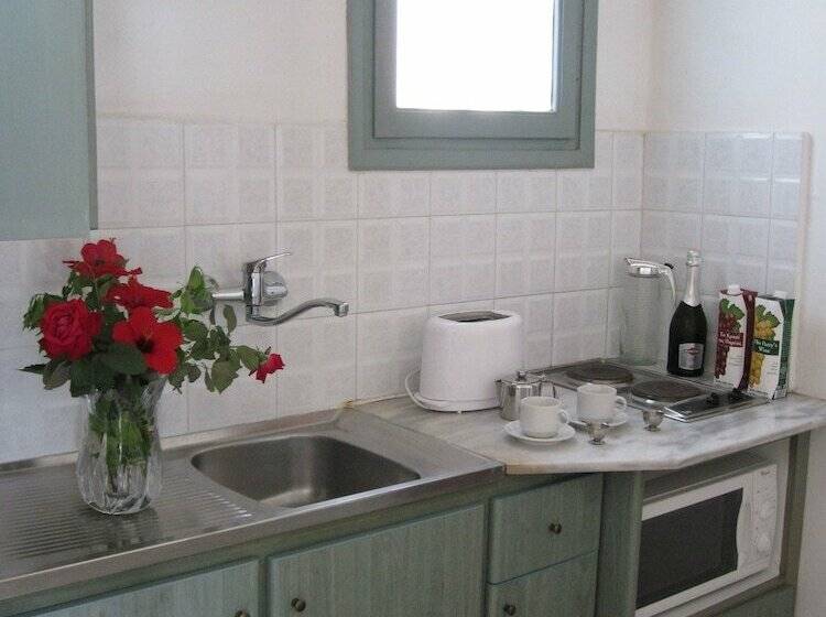 Amazones Villas Apartments