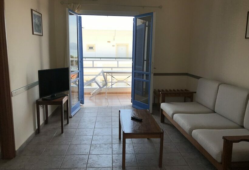 Amazones Villas Apartments