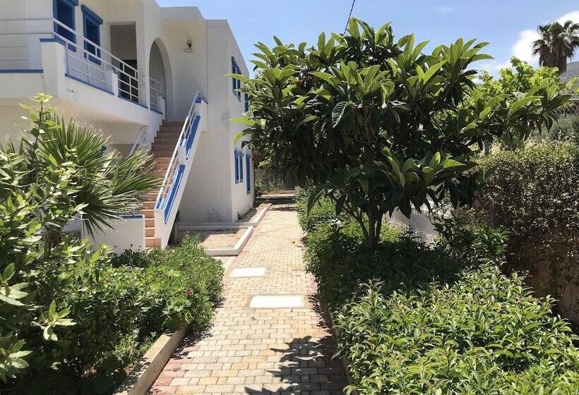 Amazones Villas Apartments