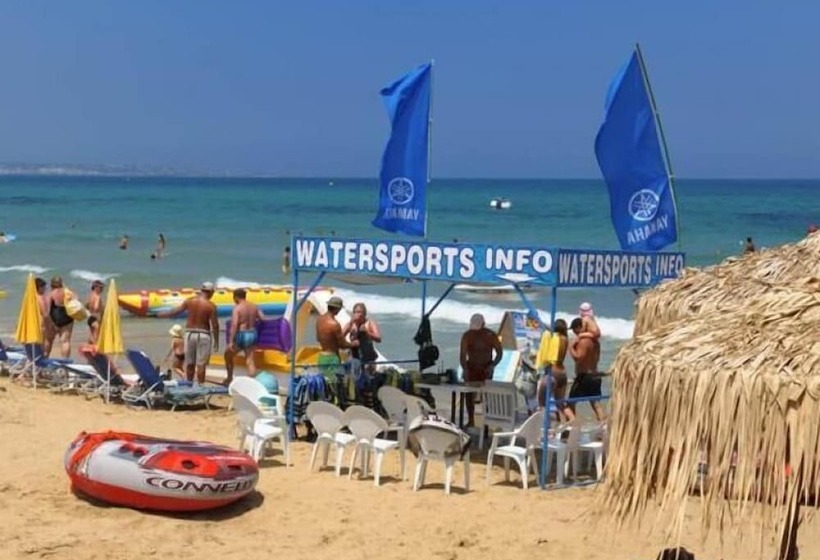 Amazones Villas Apartments