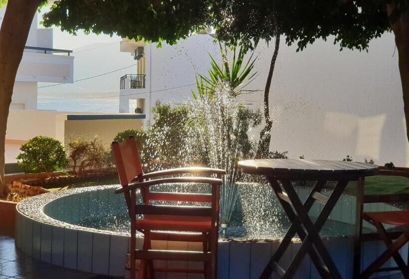 Amazones Villas Apartments