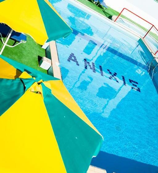 Anixis Hotel & Apartments