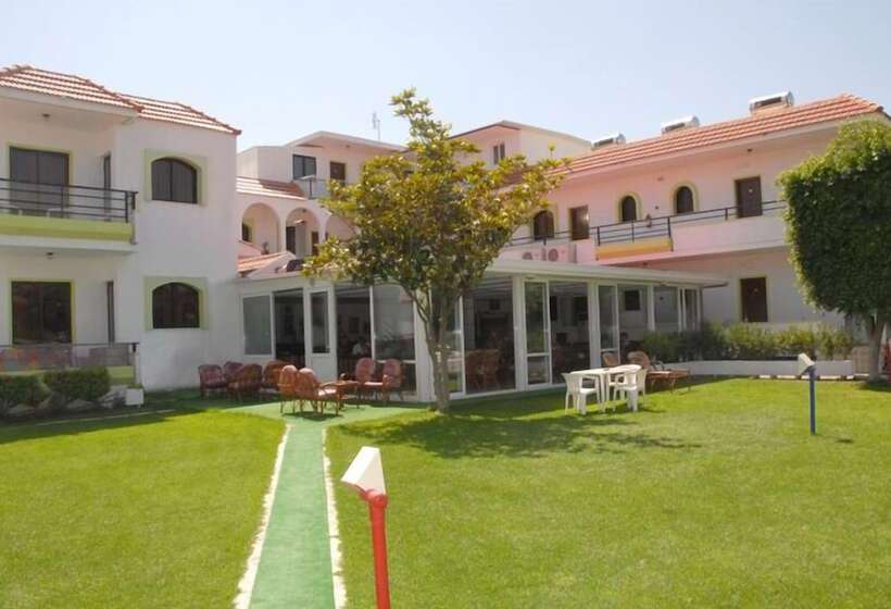 Anixis Hotel & Apartments