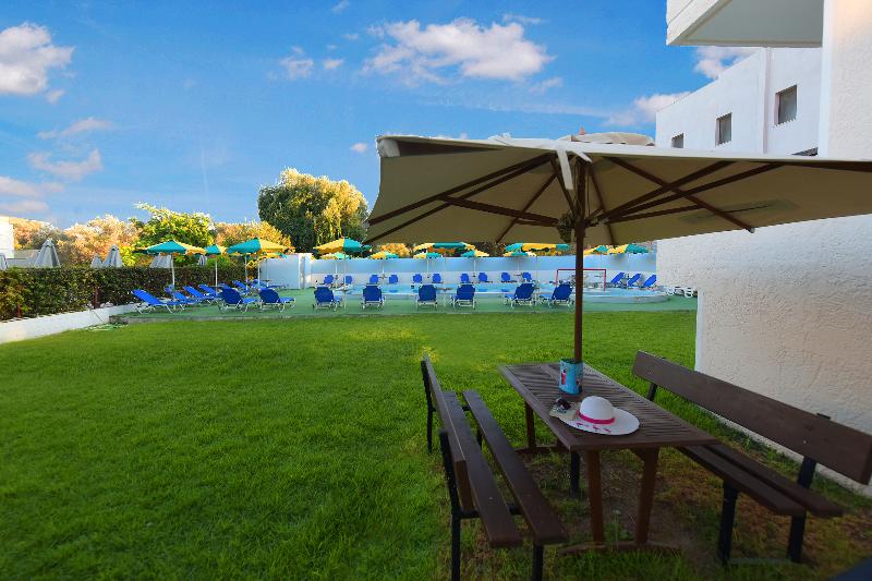 Anixis Hotel & Apartments