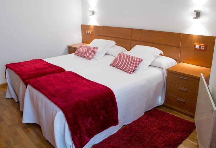 Apartamentos Cean Bermudez