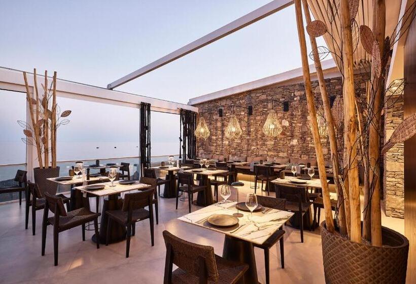 Artemis Seaside Resort