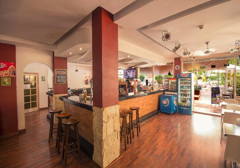 Azuline Apartamentos Sunshine