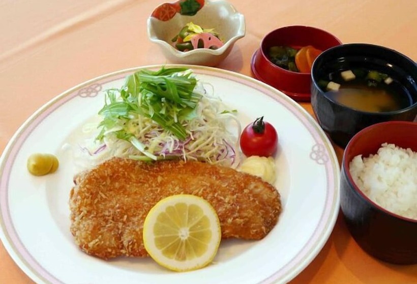 Biei Shirogane Onsen Hotel Park Hills