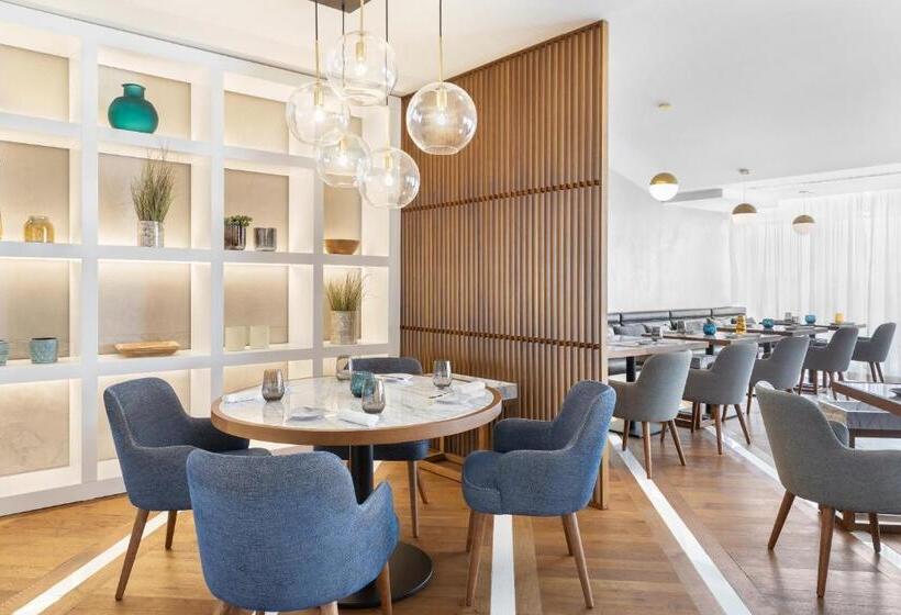 Cascade Wellness Resort