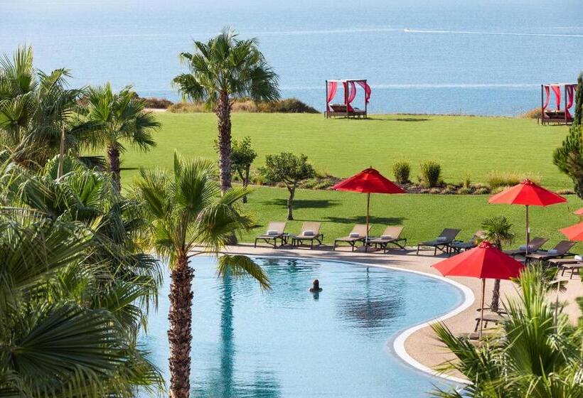 Cascade Wellness Resort