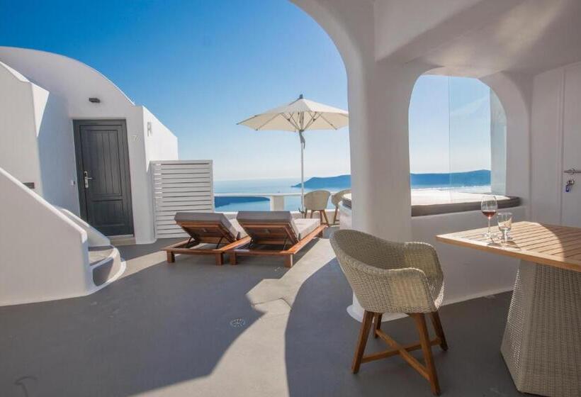 Chic Hotel Santorini