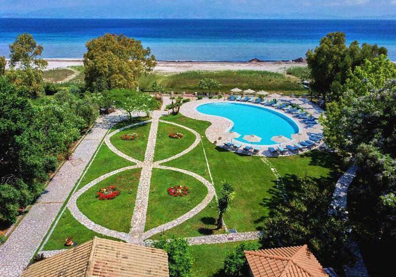 Chrismos Luxury Suites & Studios