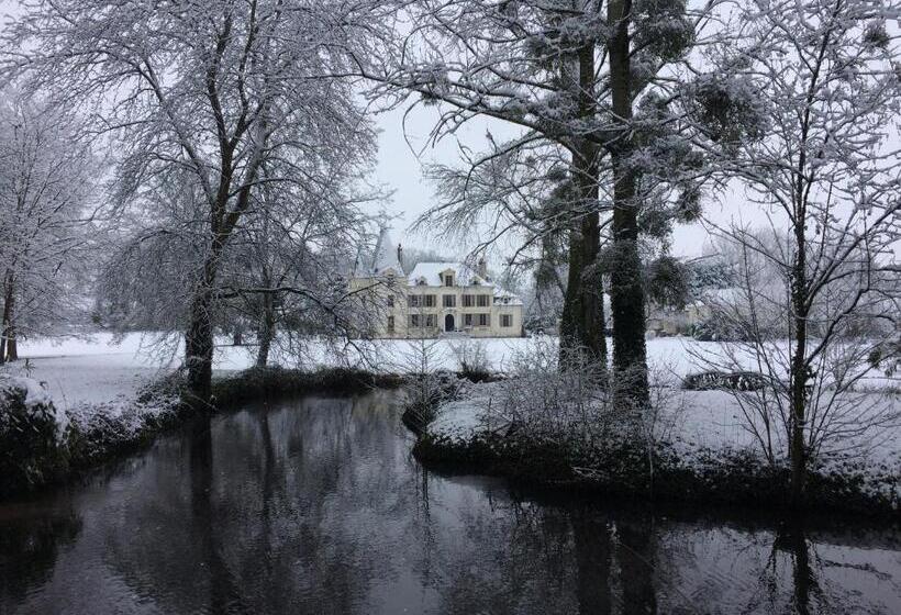 فندق Château De La Coutancière
