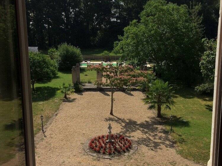 فندق Château De La Coutancière