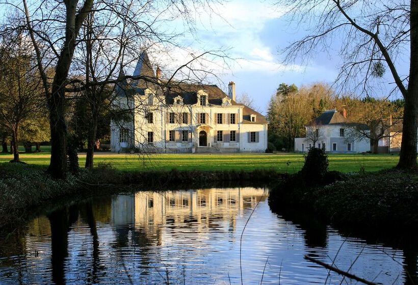 בית מלון כפרי Château De La Coutancière