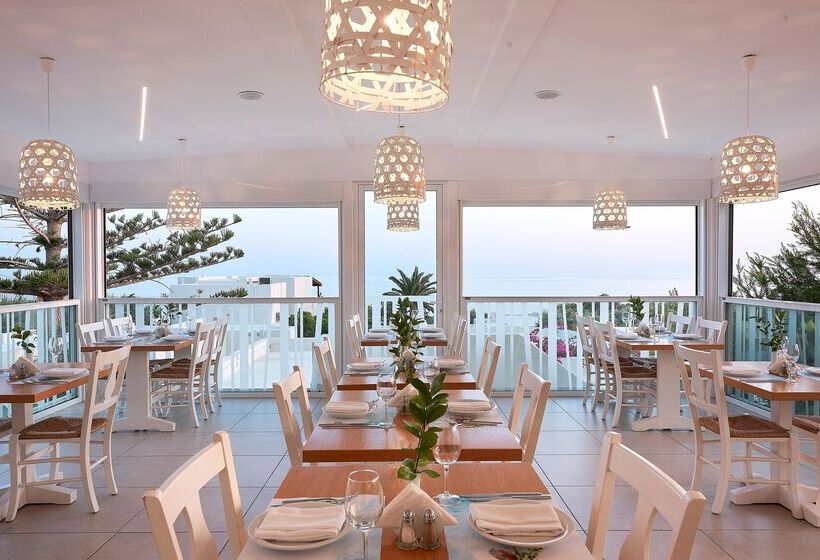 Coriva Beach Hotel & Bungalows