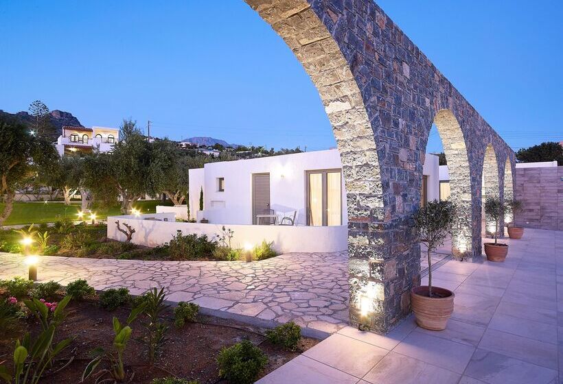 Coriva Beach Hotel & Bungalows