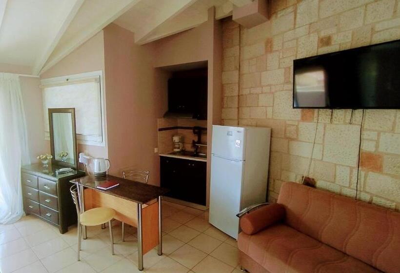 Girogiali Beach Hotel   Adults Only