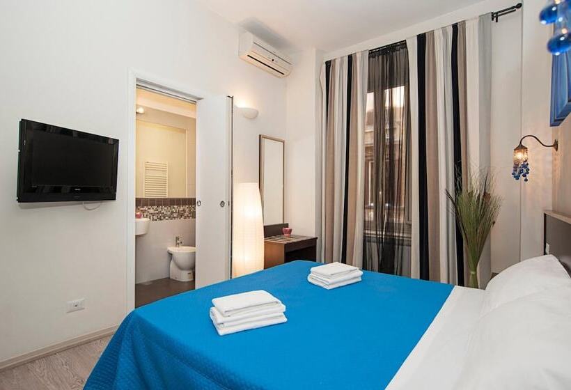 مسافرخانه Flowerome