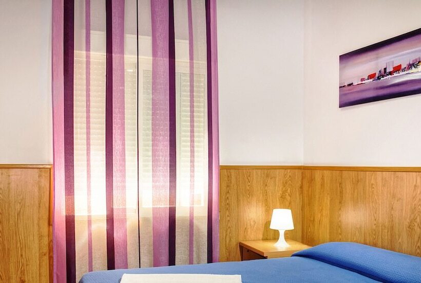 مسافرخانه Irati