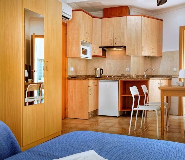 مسافرخانه Irati