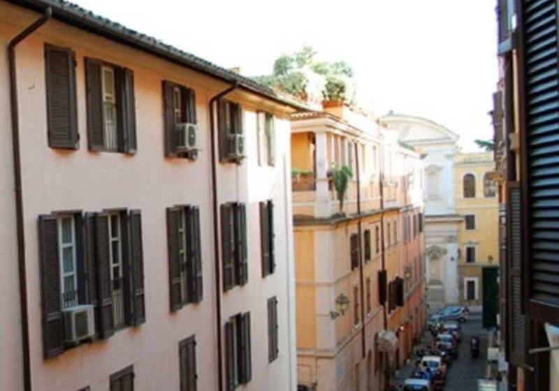 פונדק La Piccola Maison