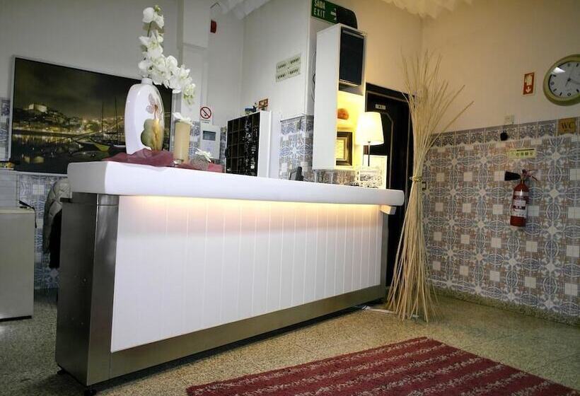 Хостел Pensao Central