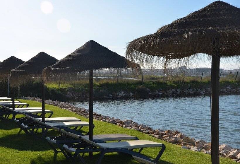 Agua Hotels Riverside