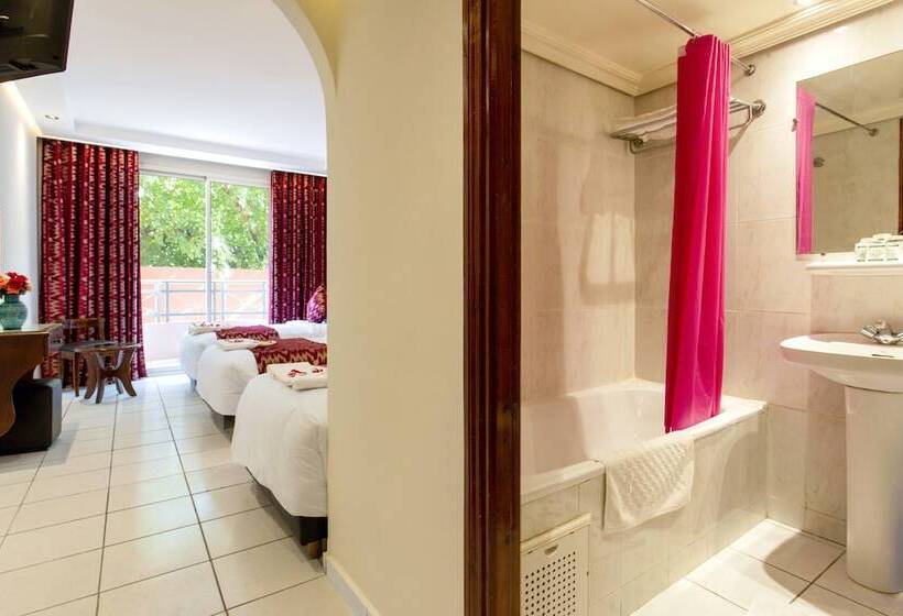 בית מלון כפרי Akabar