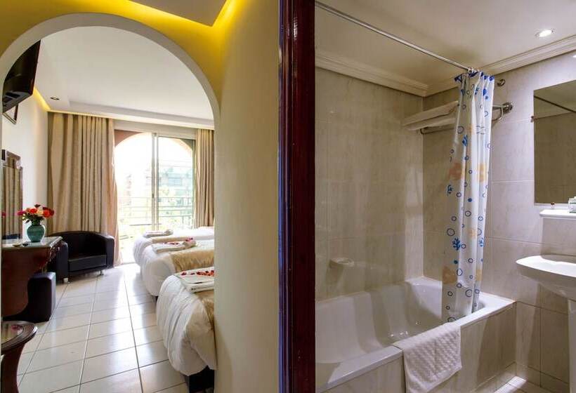 בית מלון כפרי Akabar