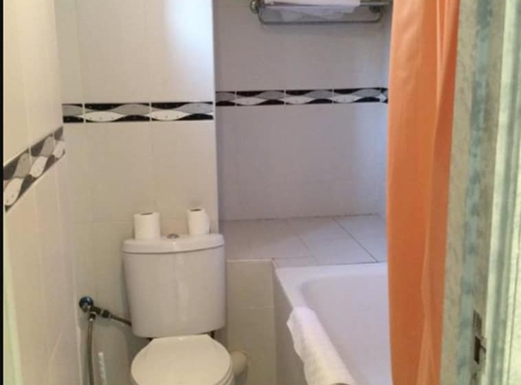 בית מלון כפרי Akabar