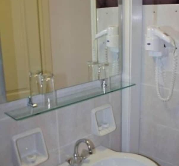 בית מלון כפרי Aktaion City