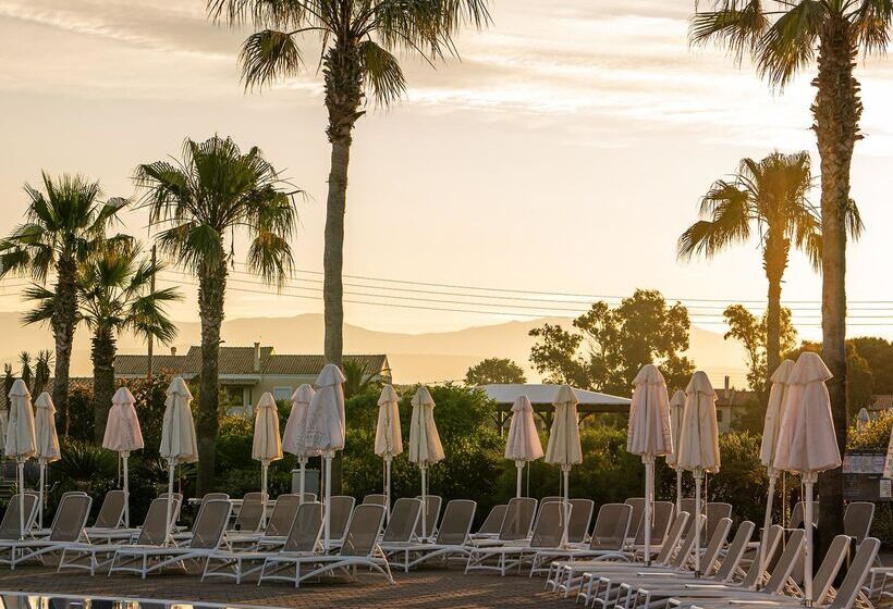 فندق Almyros Beach