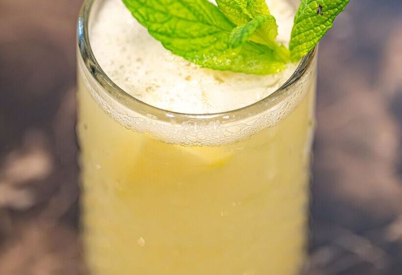 فندق Almyros Beach