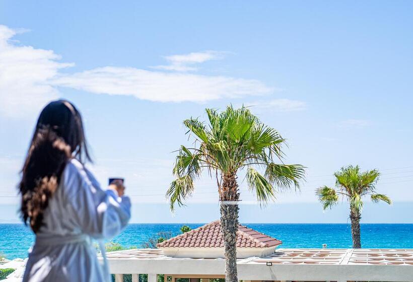 فندق Almyros Beach