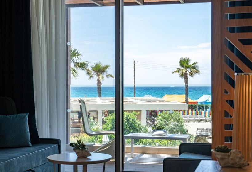 فندق Almyros Beach