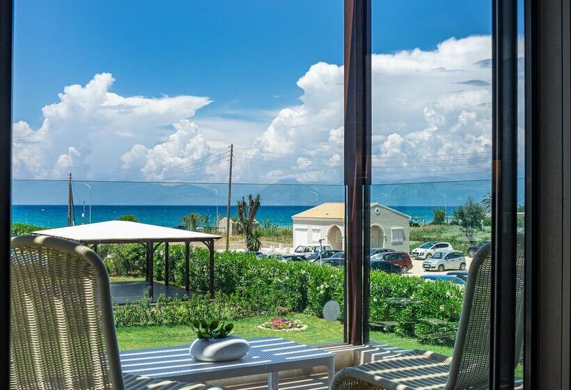 فندق Almyros Beach