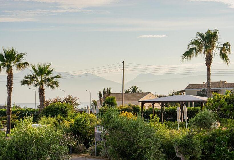 فندق Almyros Beach