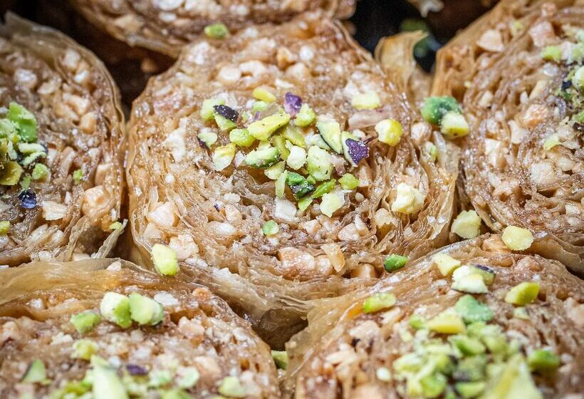 فندق Almyros Beach