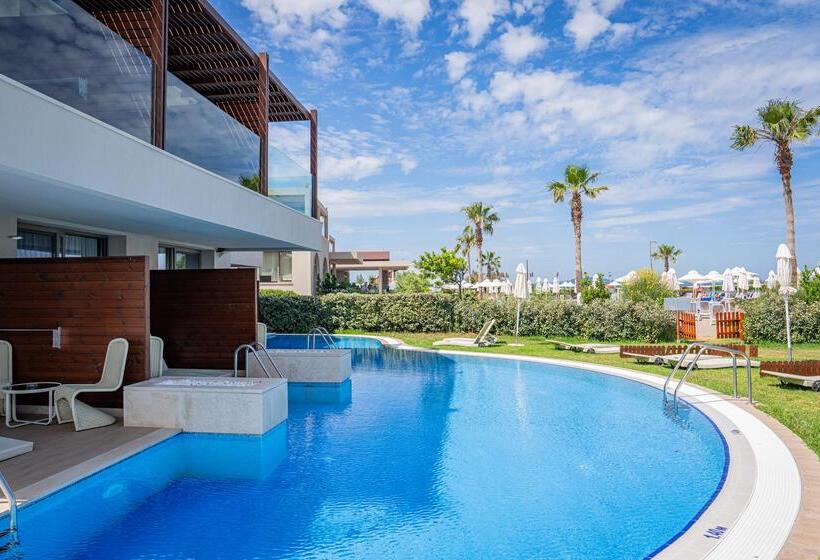 فندق Almyros Beach