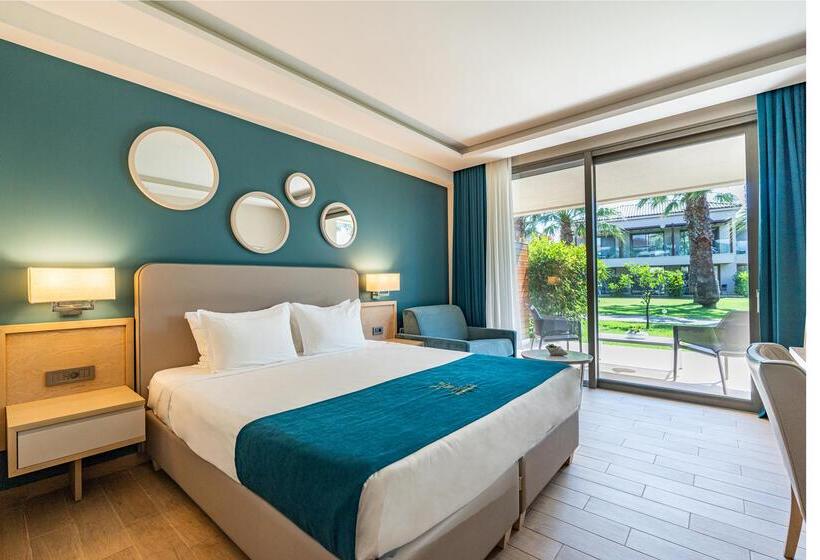 فندق Almyros Beach