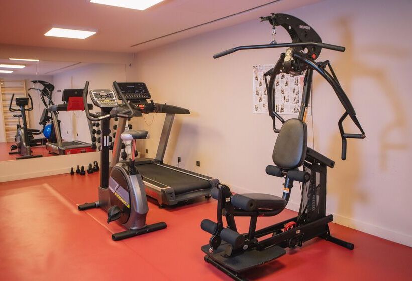 فندق Almyros Beach