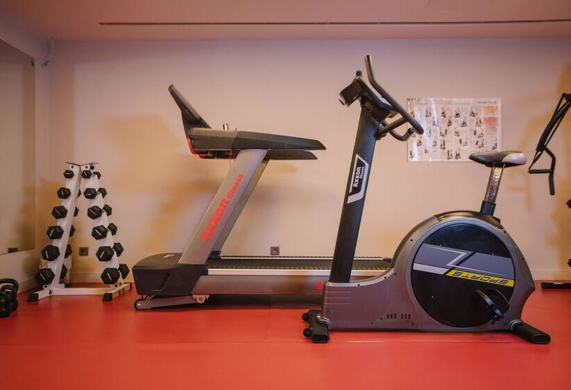 فندق Almyros Beach