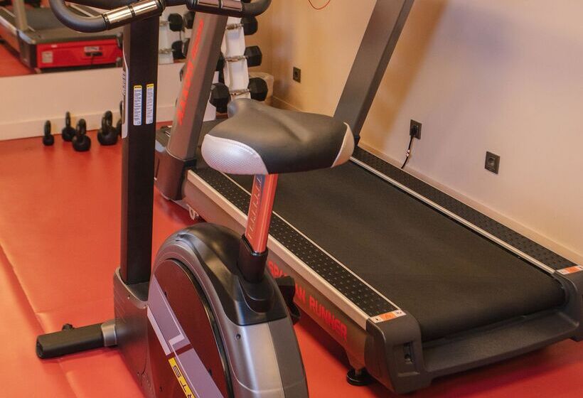 فندق Almyros Beach