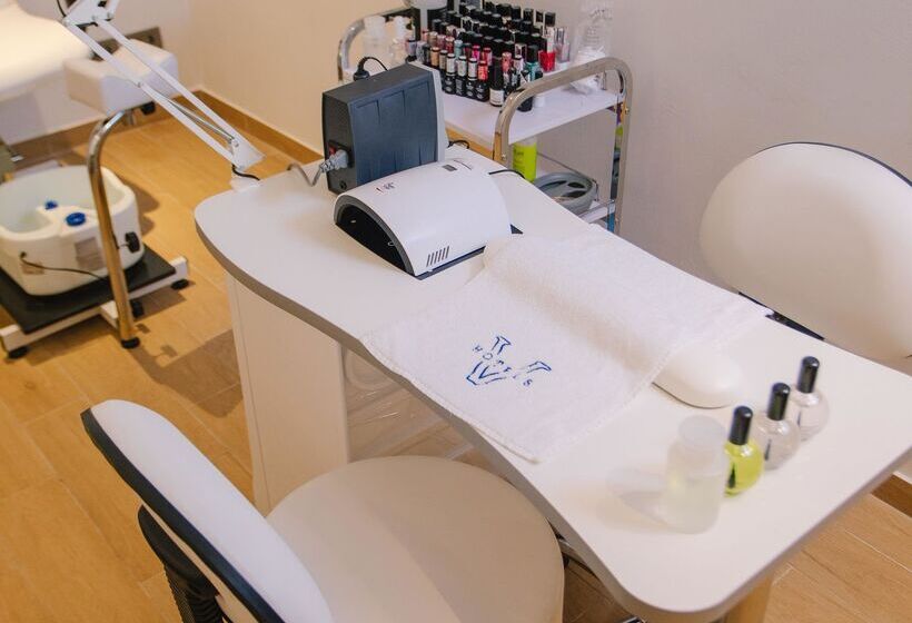 فندق Almyros Beach