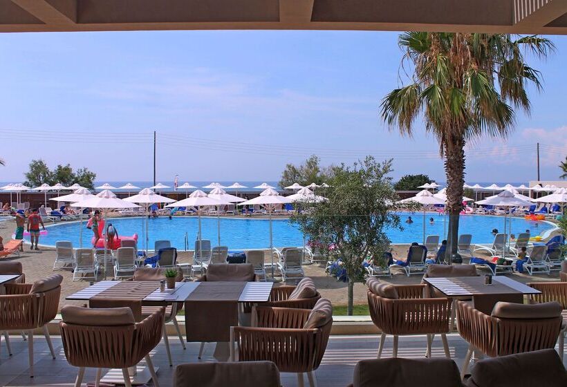 فندق Almyros Beach